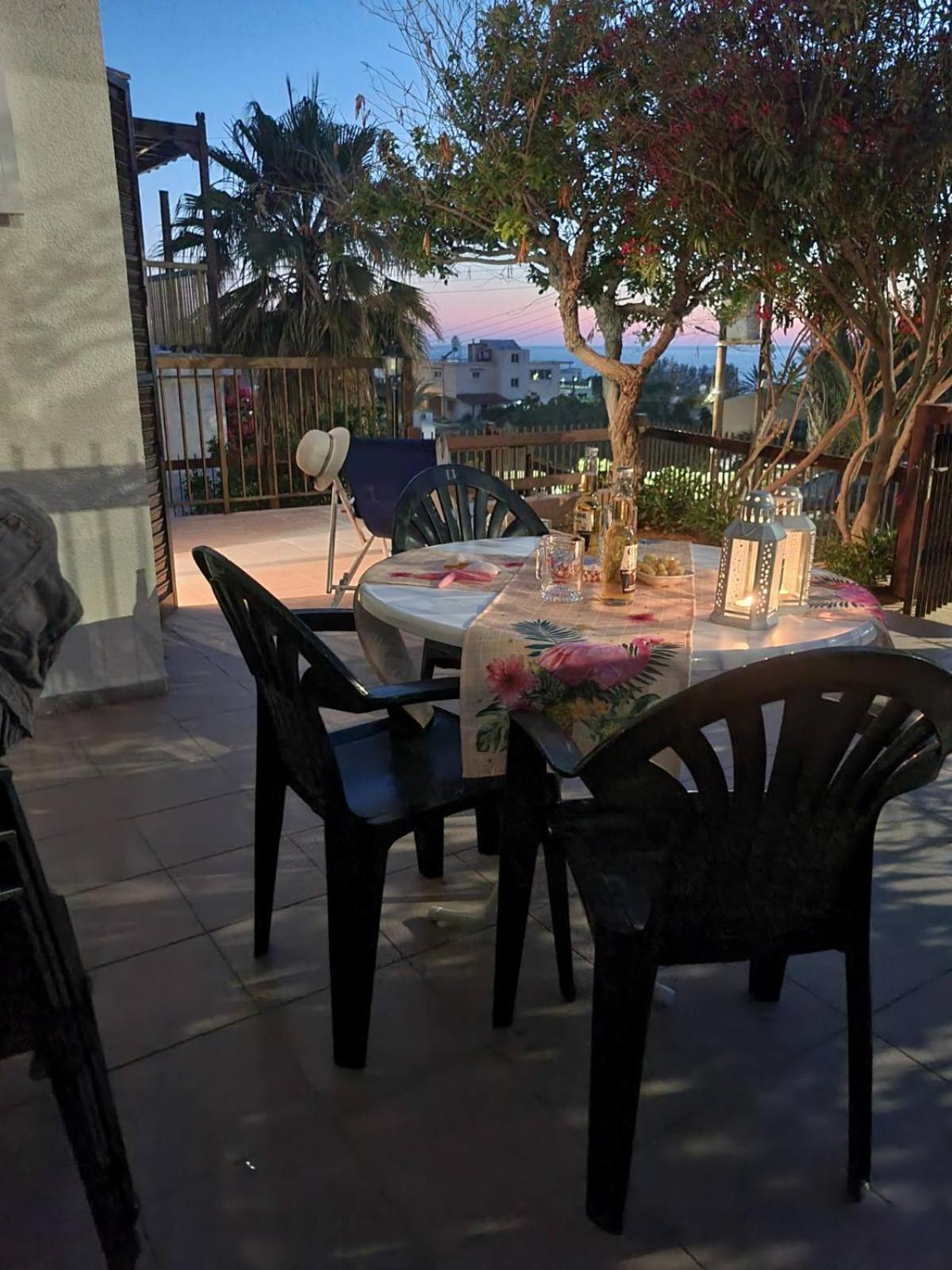 Serena Vacation Home Pomos Exterior photo